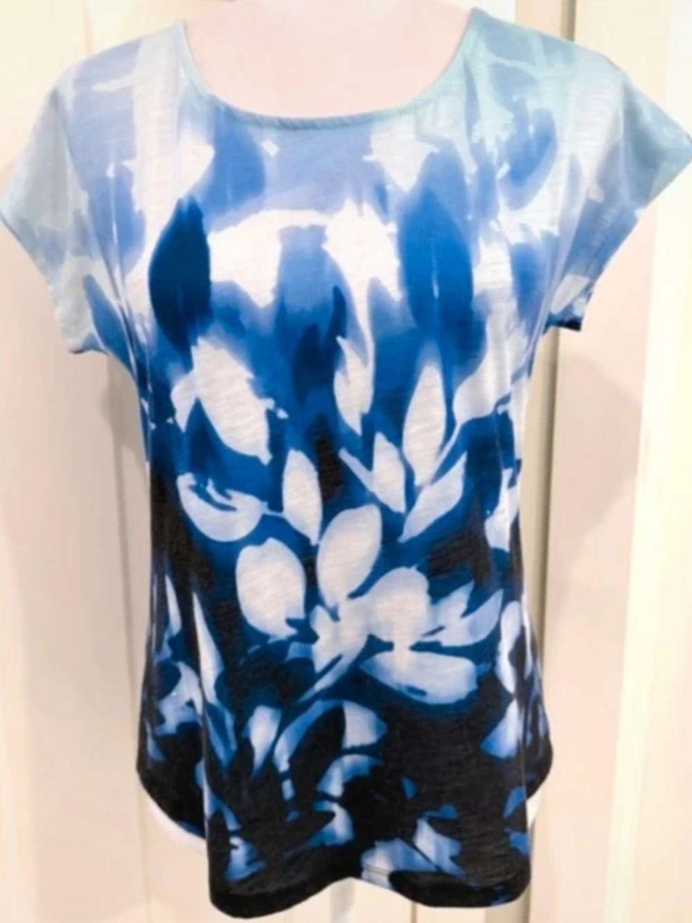 Apt. 9, petite small, cap sleeve top